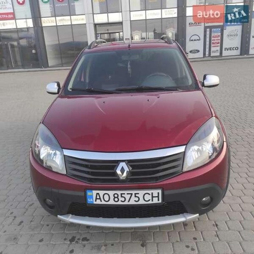 Renault Sandero 2012