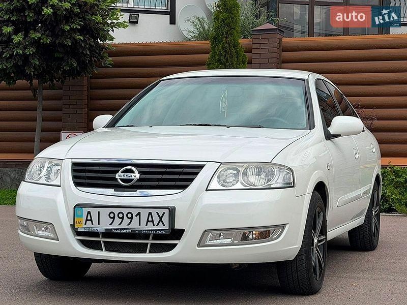 Nissan Almera 2010