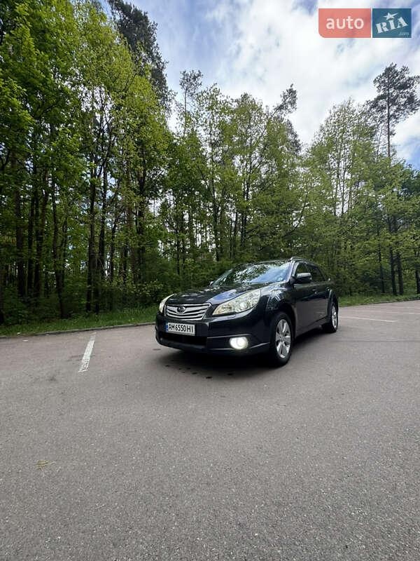 Subaru Outback 2011