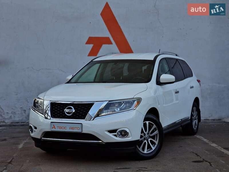 Nissan Pathfinder 2013