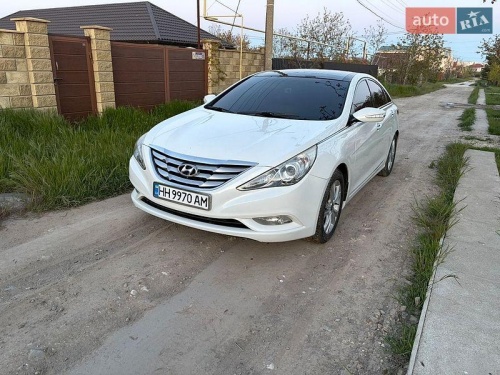 Hyundai Sonata 2010