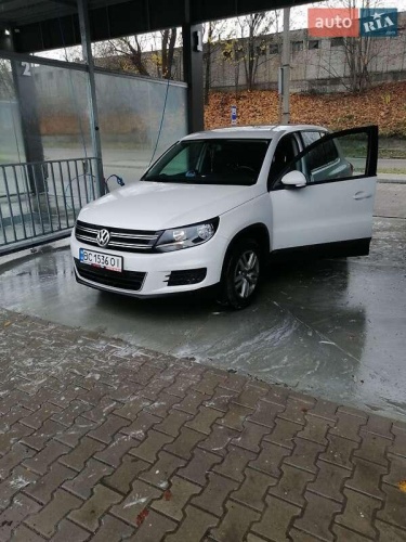 Volkswagen Tiguan 2011
