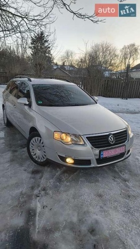 Volkswagen Passat 2010