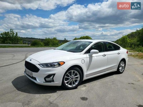 Ford Fusion 2019