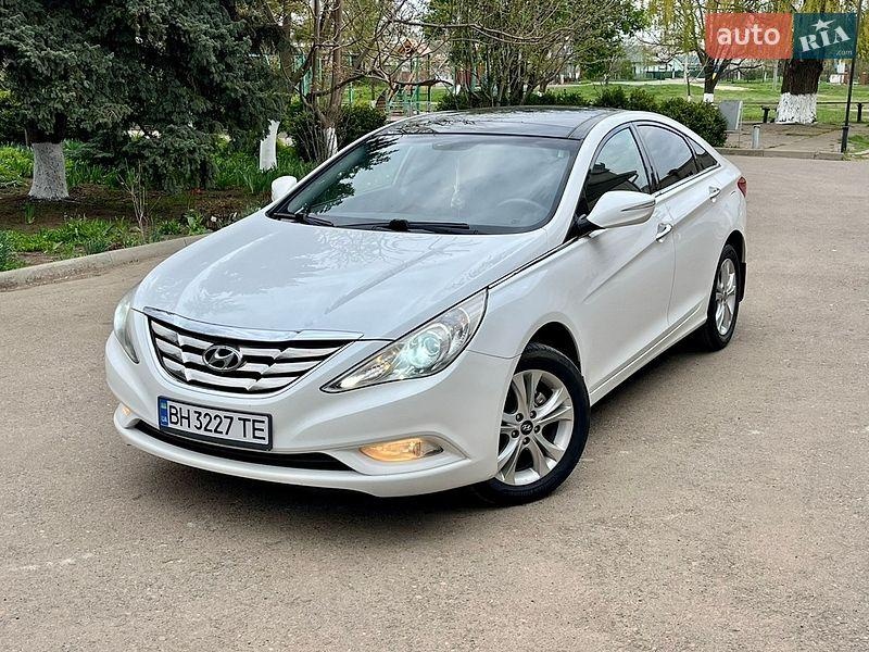 Hyundai Sonata 2010