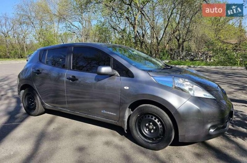 Nissan Leaf 2016