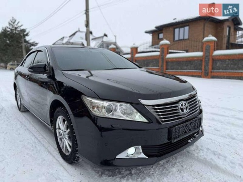Toyota Camry 2011