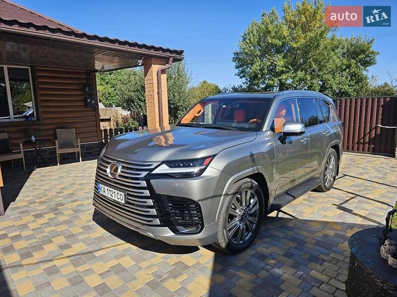 Lexus LX 2023