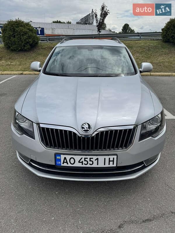 Skoda Superb 2013