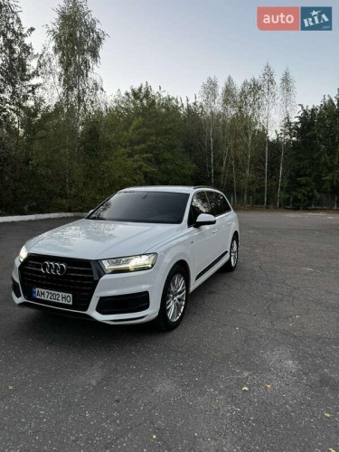 Audi Q7 2017