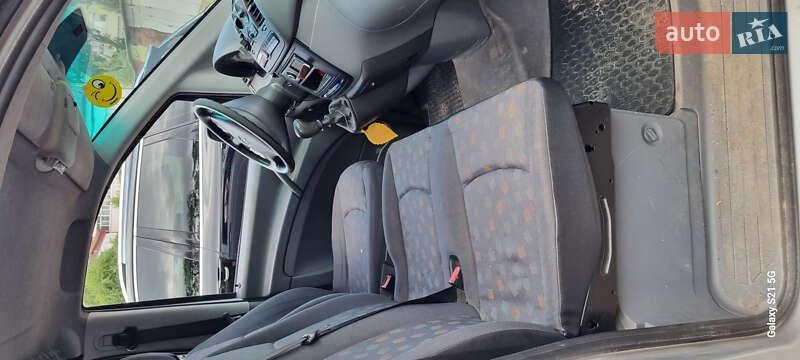 Mercedes-Benz Vito 2010