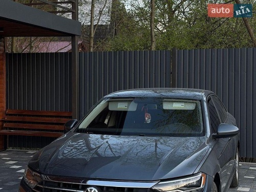 Volkswagen Jetta 2020