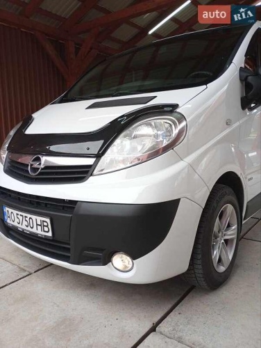 Opel Vivaro 2013