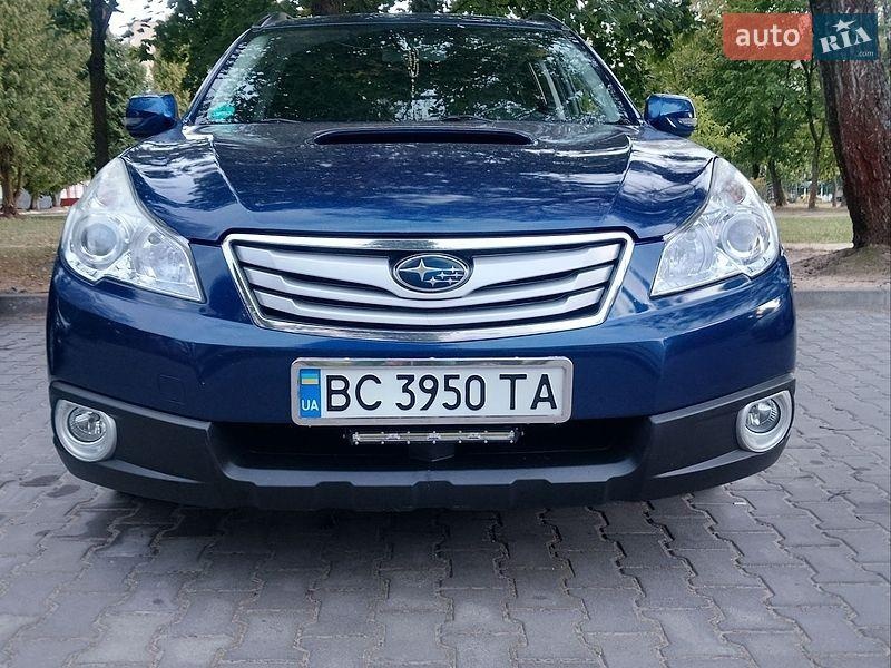 Subaru Legacy 2011