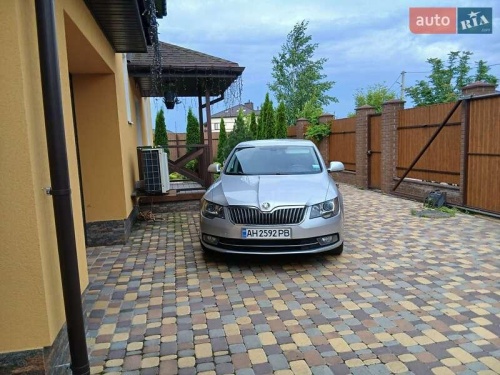 Skoda Superb 2013