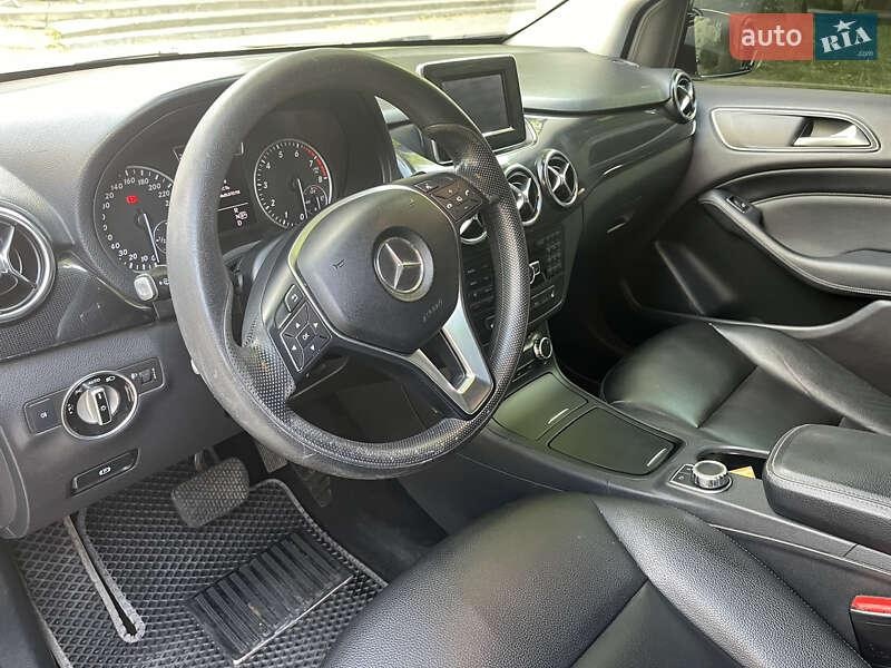 Mercedes-Benz B-Class 2014