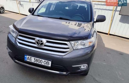 Toyota Highlander 2013