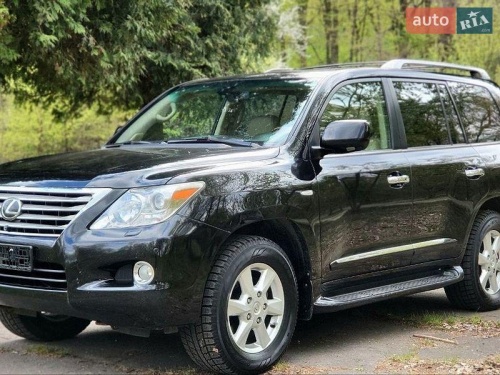 Lexus LX 2008