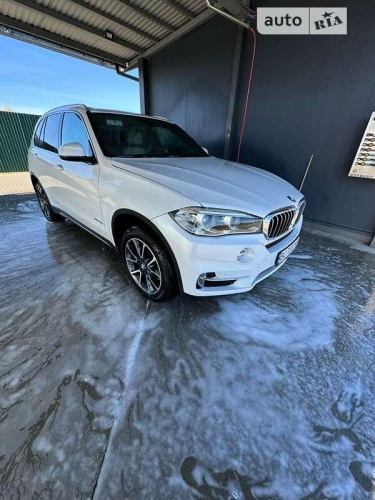 BMW X5 2016