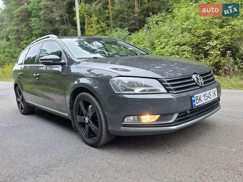 Volkswagen Passat 2011