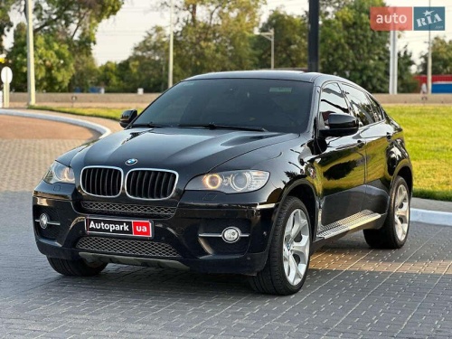 BMW X6 2011