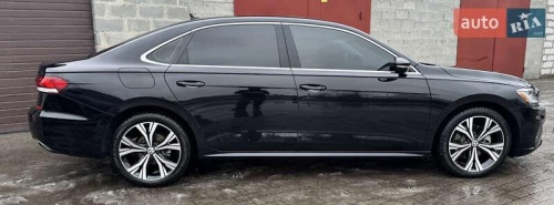 Volkswagen Passat 2021