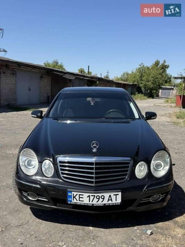 Mercedes-Benz E-Class 2008