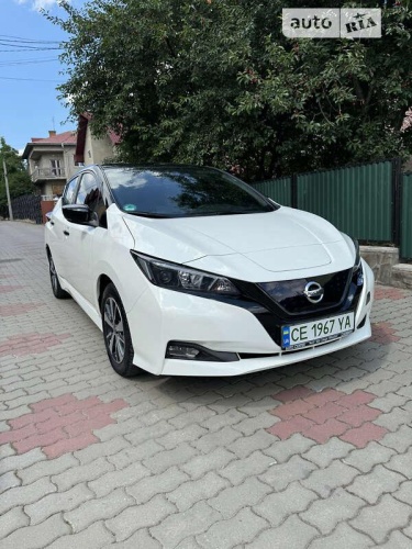 Nissan Leaf 2021