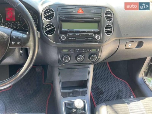 Volkswagen Golf 2008