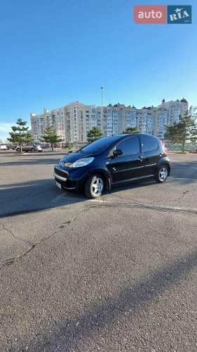 Peugeot 107 2011