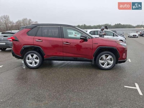 Toyota RAV4 2021
