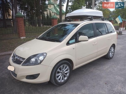 Opel Zafira 2014