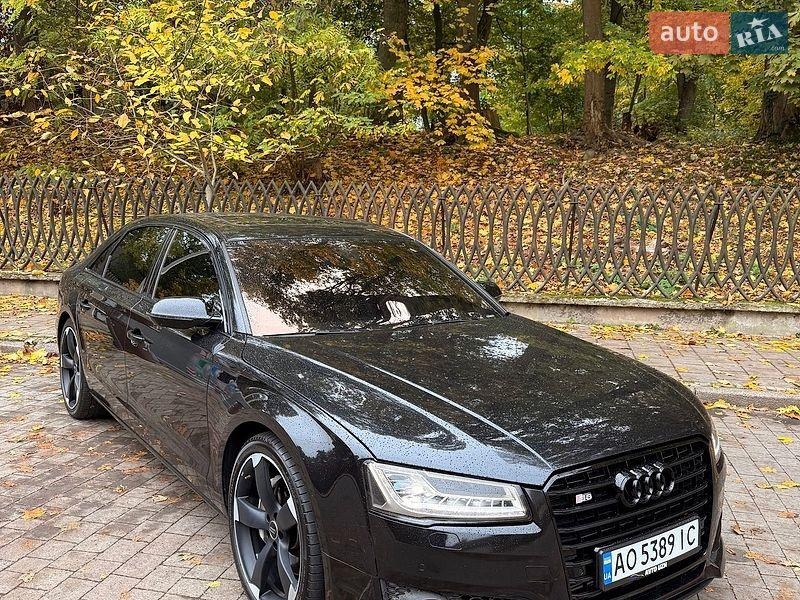 Audi A8 2015