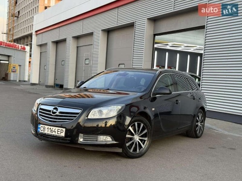 Opel Insignia 2011