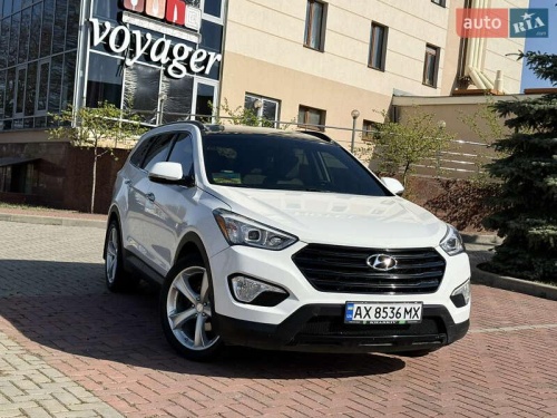 Hyundai Grand Santa Fe 2015