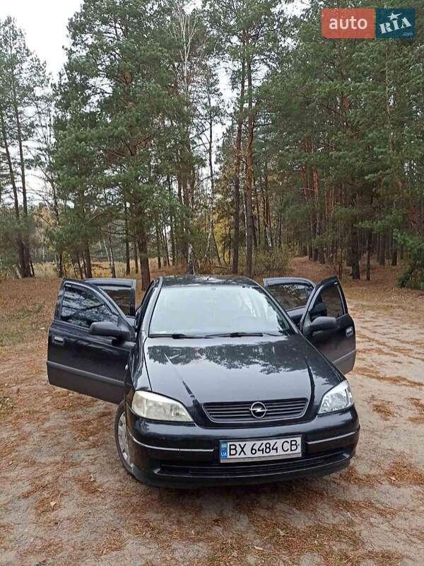 Opel Astra 2008