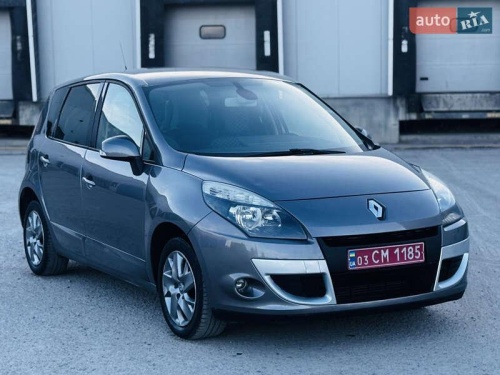 Renault Scenic 2011