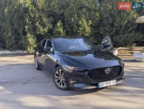 Mazda 3 2019