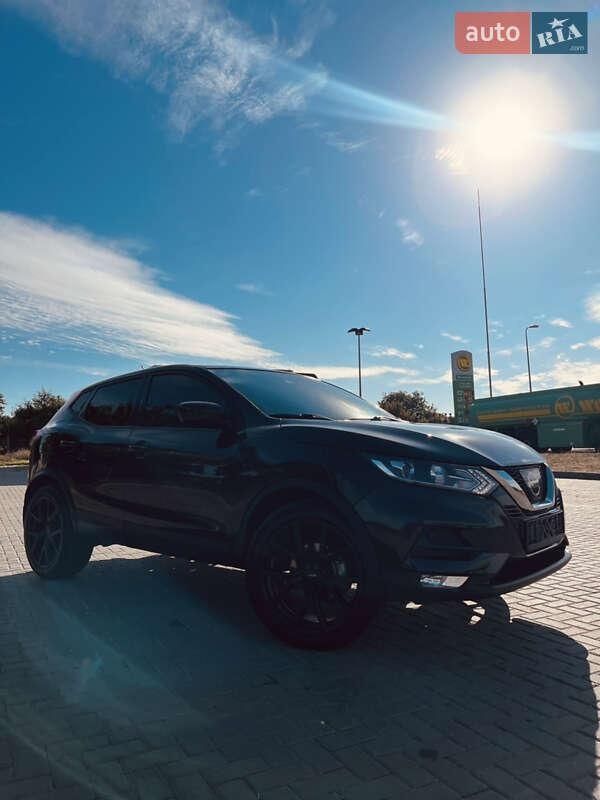 Nissan Rogue Sport 2020