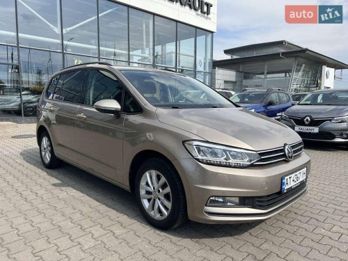 Volkswagen Touran 2016