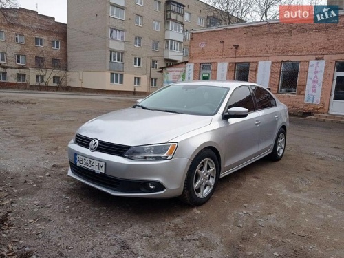 Volkswagen Jetta 2013