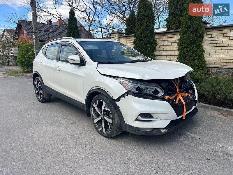 Nissan Rogue Sport 2020