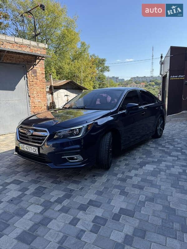 Subaru Legacy 2017
