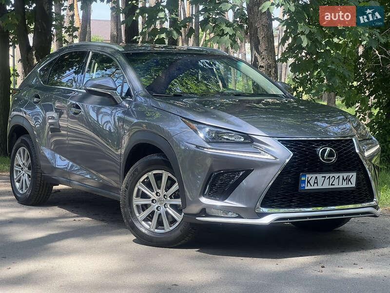 Lexus NX 2015