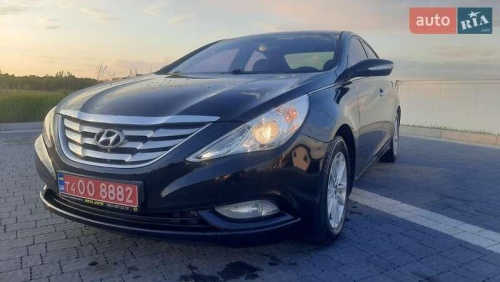 Hyundai Sonata 2010