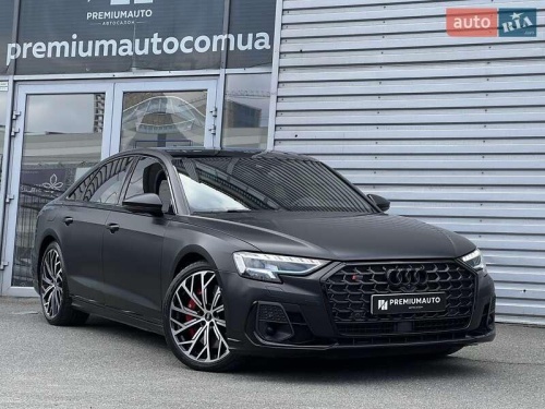 Audi S8 2022