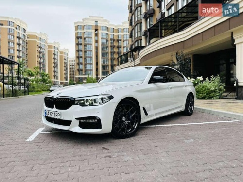 BMW 5 Series 2019