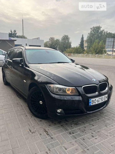 BMW 3 Series 2011