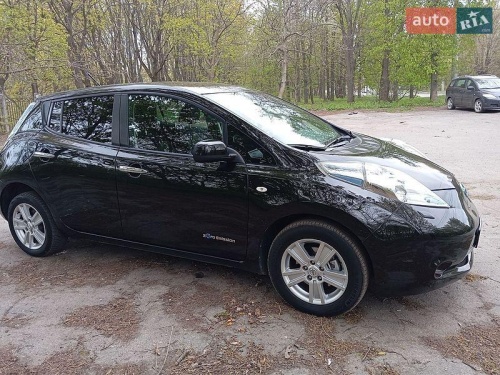Nissan Leaf 2014