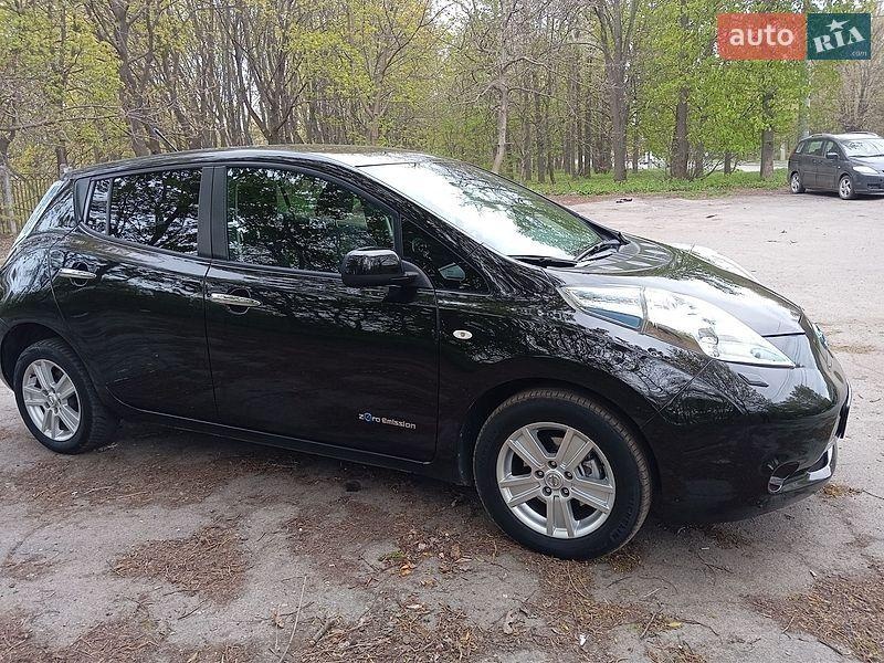 Nissan Leaf 2014
